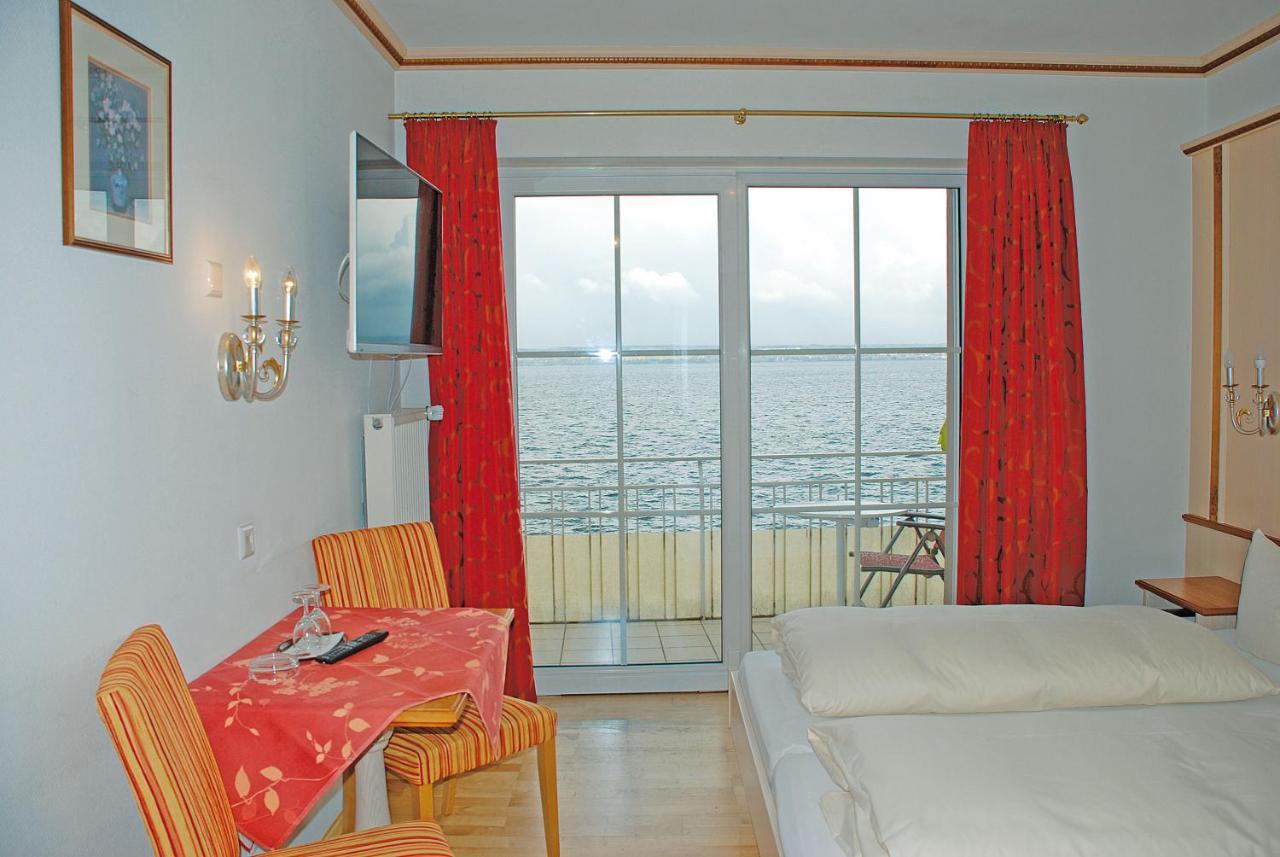 Seehotel Zur Muenz Meersburg Dış mekan fotoğraf