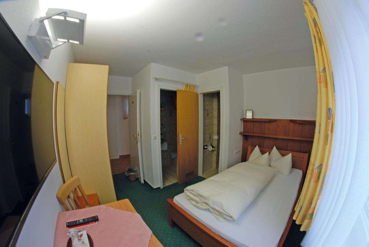 Seehotel Zur Muenz Meersburg Dış mekan fotoğraf