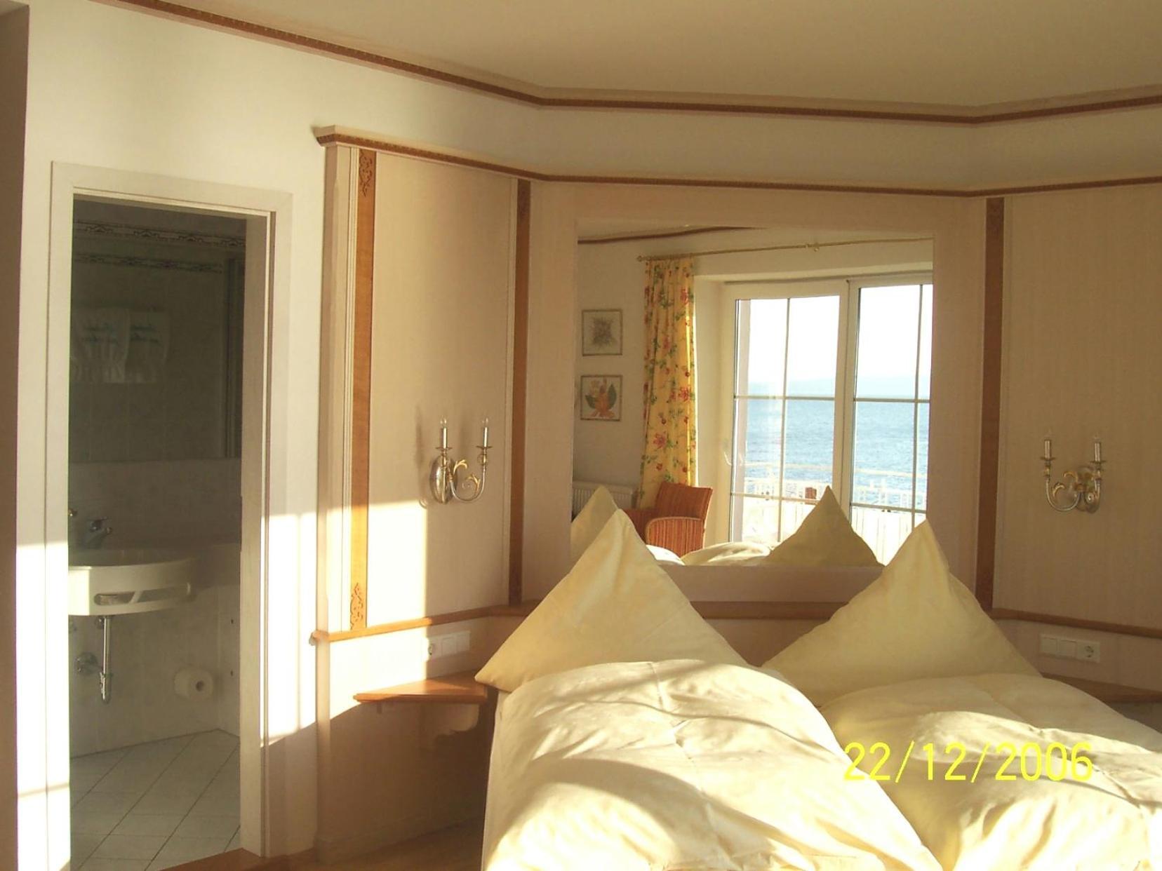 Seehotel Zur Muenz Meersburg Dış mekan fotoğraf